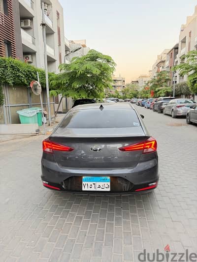 هيونداي إلينترا 2026