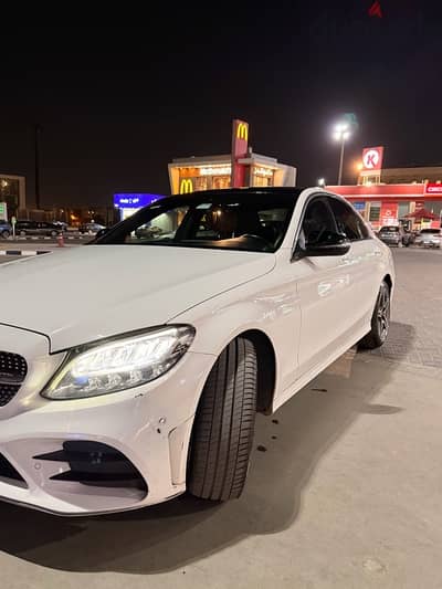 مرسيدس بنز سي 300 2020