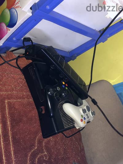 Xbox 360 للبيع