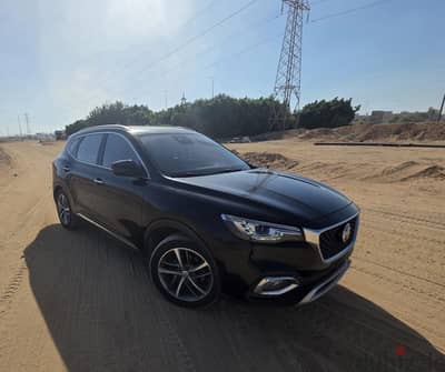 MG HS 2021