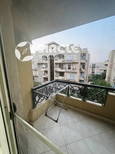 شقة تشطيب كامل ١٣٠م بالدور الثالث للإيجار في كمبوند رتاج سيتي Retaj City التجمع الخامس القاهرة الجديدة