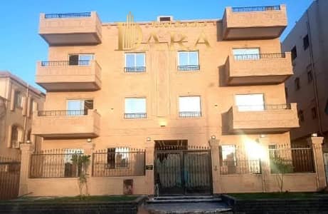 Apartment for sale with ultra-modern finishing in the seventh district of villas near (Ahmed Al-Sharif Mosque)
