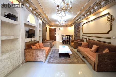 A distinctive, fully furnished apartment for rent in a prime location – ultra-luxurious finish – a real find!