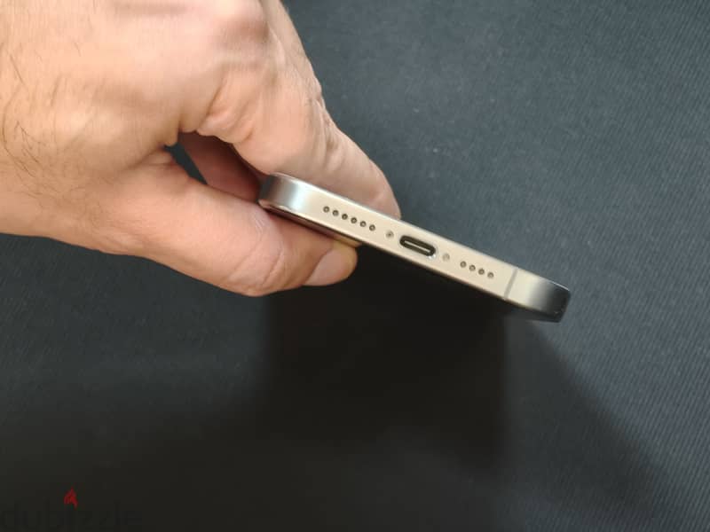 Apple - iPhone 15 Pro Max 6