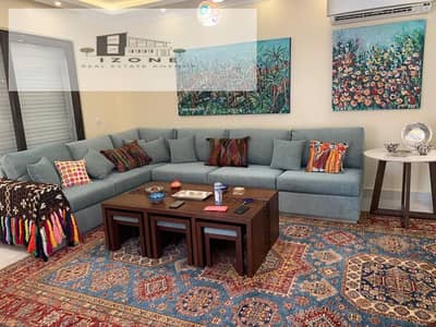 تاون هاوس مفروش بالكامل  للايجار فى ميفيــــدا MIVIDA NEW CAIRO