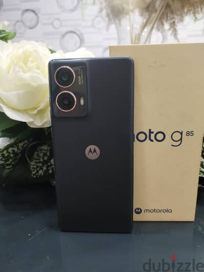 Motorla G85 معا جميع مشتملاته كامله