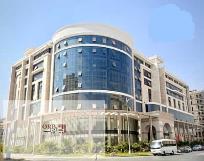 Office for sale, 20 sqm, immediate delivery, leased, EGP 30K monthly income, 10% annual increase, prime investment with fixed rental return