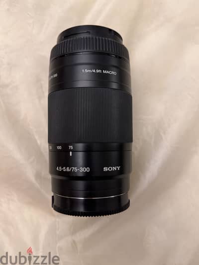 DSLR Sony Camera telephoto lens 75-300