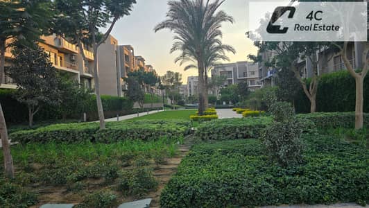 Lowest price for sale a160m apartment ready to move in with 3 bedrooms and air conditioning in Al Marasem Compound Fifth Square Fifth Settlement