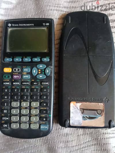 اله حاسبه تكساس انسترومنتس TI-89