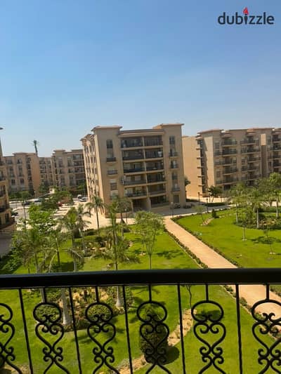 للايجار فى الرحاب شقه162م مطبخ وتكيفات