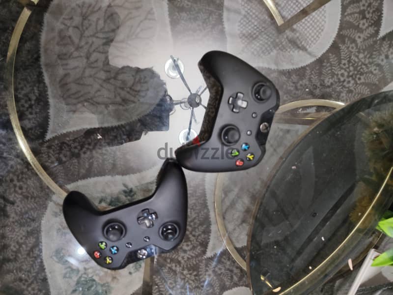 Xbox one with kinect and games. 1tb read bio قابل للفصال 4