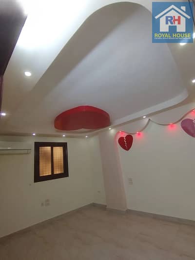 Apartment for sale, 120 sq m, on Abdel Razek Street, branching off from Touman Bay and Aziz Billah Streets, near Gesr El Suez, Zeitoun.
