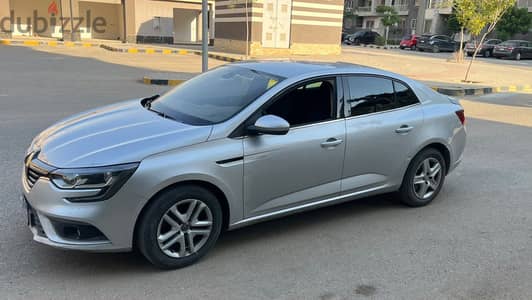 رينو ميجان 2021