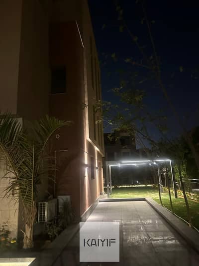 Townhouse Largest Corner  for Sale in District 5 with Private Garden Fully Finished Prime Location and Negotiable Price