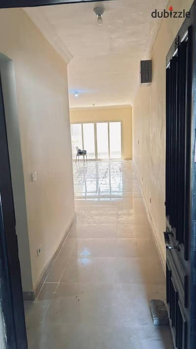 Apartment for Sale in wesal Compound – 170 SQM | Excellent Investment Opportunity  Own a spacious apartment in one of El Shorouk City's most distingui