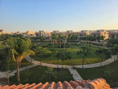 For sale, a villa in Four Seasons, model D3, standalone, wide garden view. For sale, a villa in Four Seasons, model D3, standalone, wide garden view.