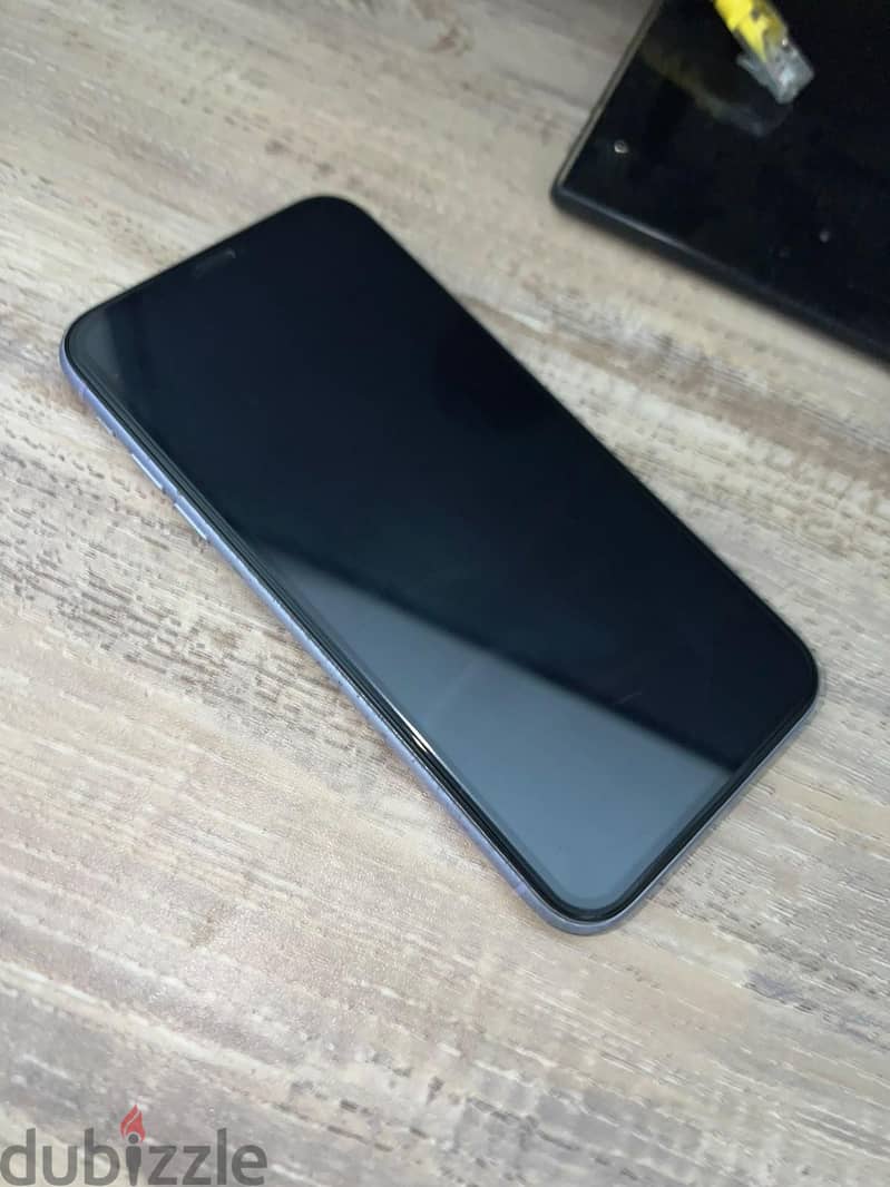 Apple - iPhone 11 4
