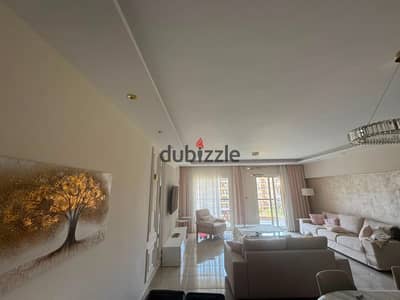 Apartment available with high designation in the kitchen and air conditioning, wide garden view, and north direction