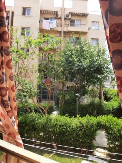 Apartment for sale in Al Mostakbal Buildings, Sheikh Zayed, 70 sq m, two rooms, near Zayed Dunes Compound and The Address, at a special price.