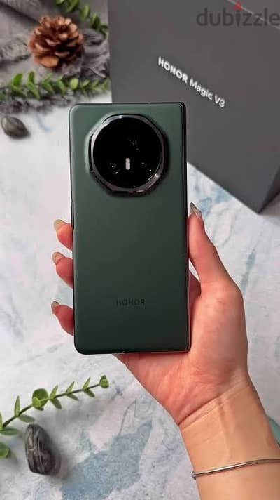 Honor Magic V3