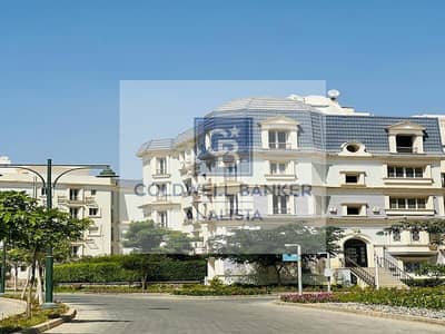 Mountain View Hyde Park | Spacious 278 sqm Apartment | Pool View | Ready to Move