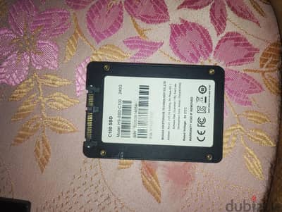 هارد SSD Hikvision C100 240GB بحالة ممتازة وصحة 100%