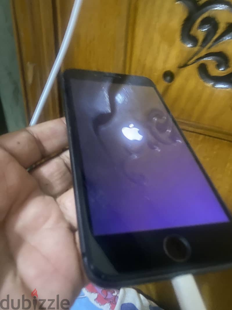 Apple - iPhone 8 Plus 1