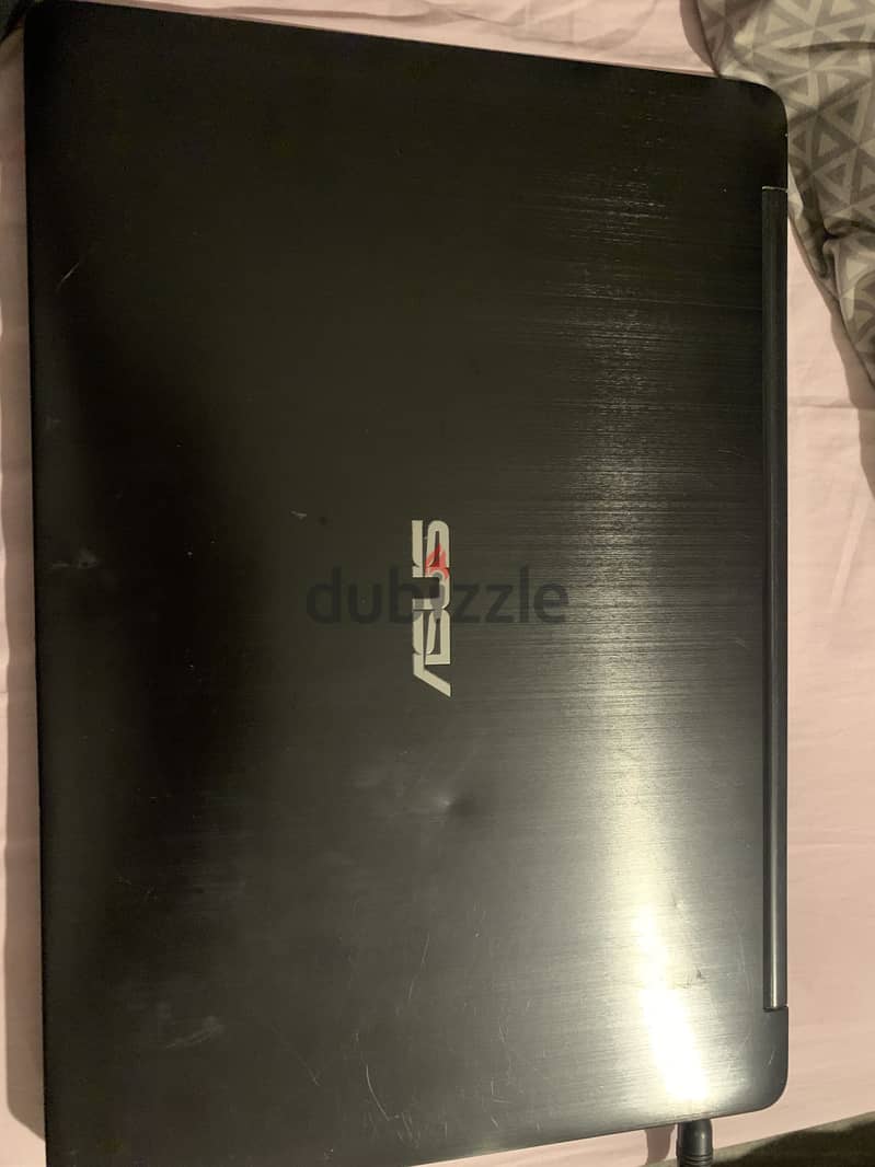 Laptop asus 1