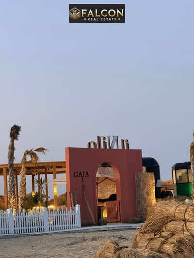 Chalet for sale in Gaia—prime location, fully finished, at an incredible price. Features a sandy beach and near-term handover.