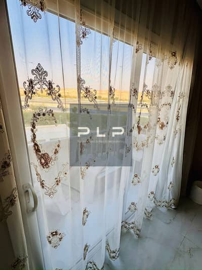 ready to move at the lowest market price: a fully furnished, "super-lux" finished apartment ready for immediate occupancy in the Hyde Park compou