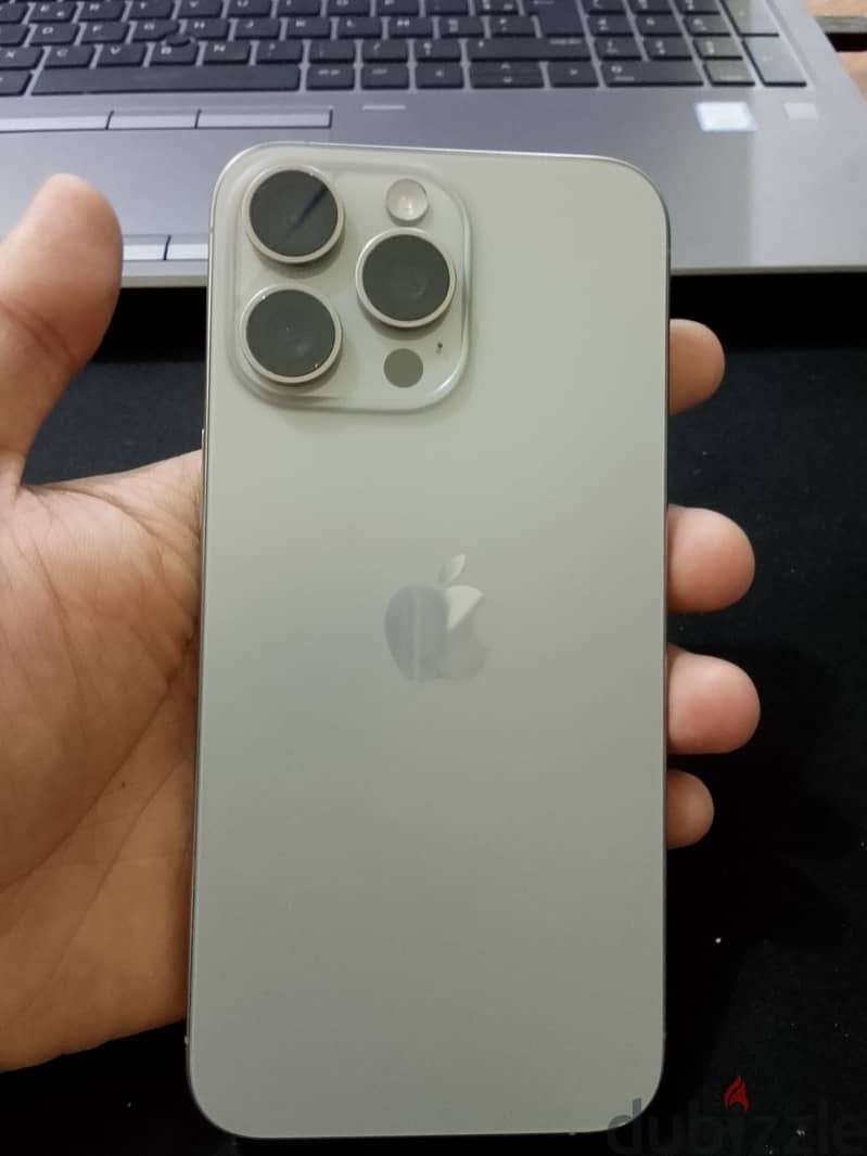 Apple - iPhone 15 Pro Max 1