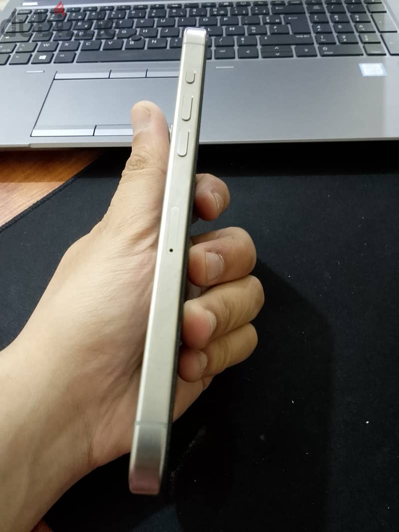 Apple - iPhone 15 Pro Max 5