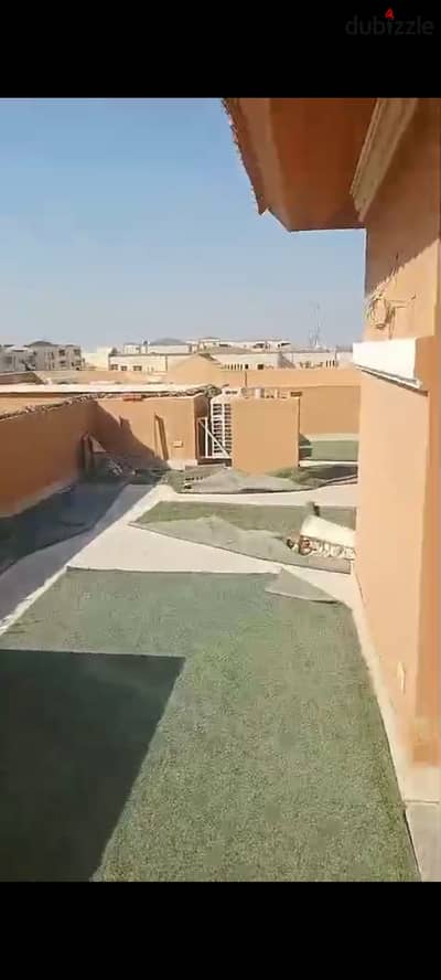 بنتهاوس بالمطبخ والتكييفات كمبوند جرين 3 الشيخ زايد