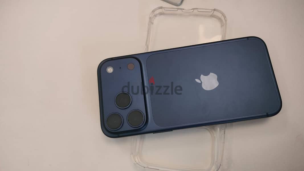 Apple - iPhone 17 Pro Max 3