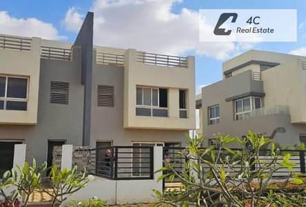 For a quick sale, a modern twin house in Hyde Park, Fifth Settlement, with an open view landscape and private layout, is available for viewing For a quick sale, a modern twin house in Hyde Park, Fifth Settlement, with an open view landscape and private layout, is available for viewing