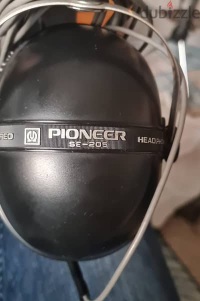 Pioneer SE-205 stereo headphone