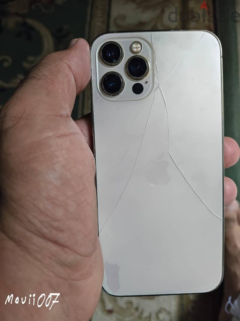 Apple - iPhone 12 Pro 1