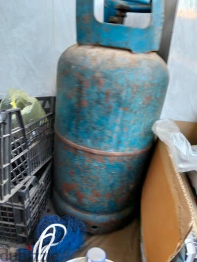 فرن و أنبوبة