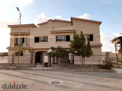 Own H2 Middle Townhouse in Jbeil – Alex West