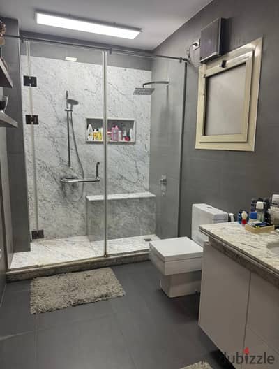 Apartment for sale in Al-Khamail Compound, Sheikh Zayed