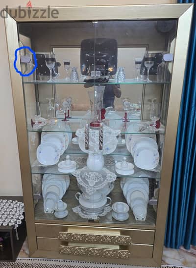 نيش للبيع .