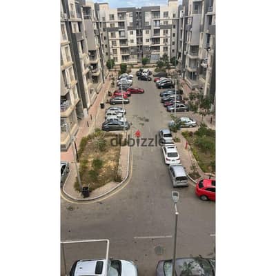 Apartment for sale at the lowest price from the owner, negotiable, with a prime area of ​​140 m, fully finished, in Janna October compound.