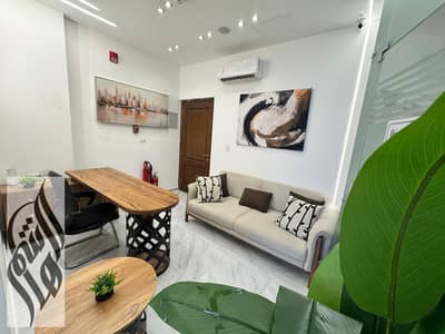 22 SQM furnished office for rent in East Hub Madinaty, fully air-conditioned, promenade view, move-in ready.