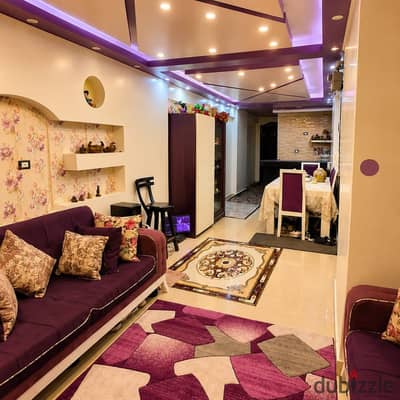 A real opportunity for ownership in the heart of Glem! Steps from Al-Izaa Street and the tram station / 160 m