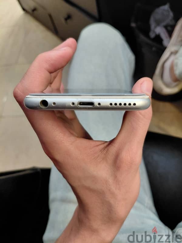 iPhone 6s 4