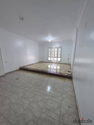 Apartment for rent 70 m in the third gathering in front of the gathering heights club super luxury finishing third floor