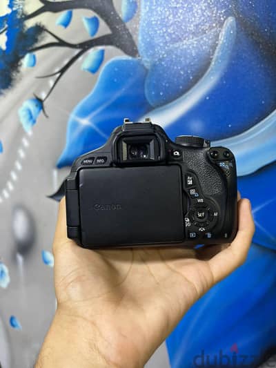 Canon 600D كسر زيرو