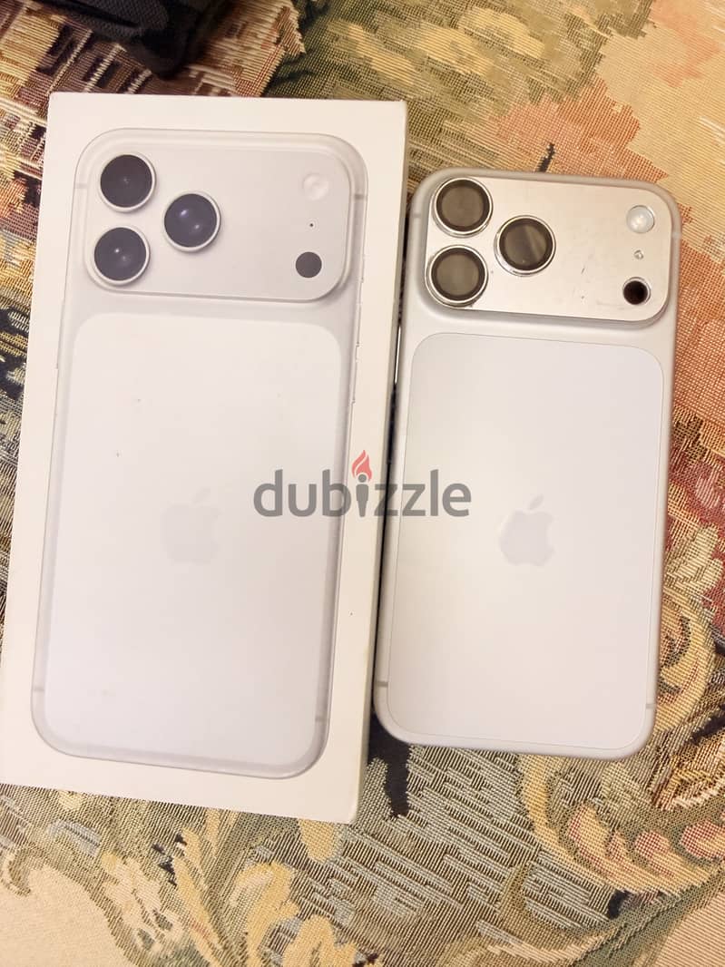 Apple - iPhone 17 Pro Max 3