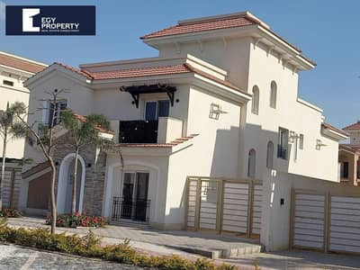 فيلا للبيع متشطبة بالكامل لاند سكيب فيو استلام فوري في المقصد  Al Maqsed